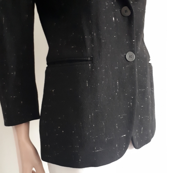 Donna Karan | Wool Crepe Blazer - Picture 5 of 9